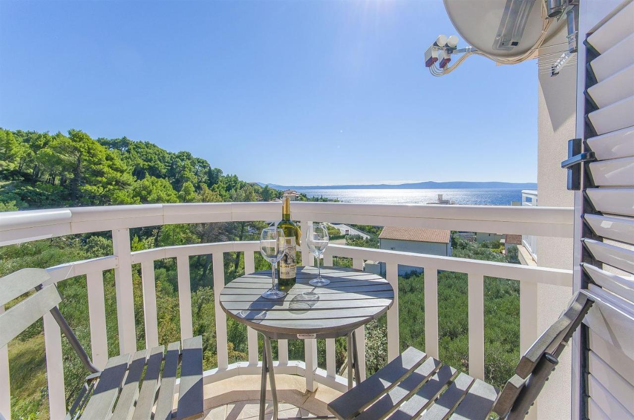 Apartments Seaview Tučepi エクステリア 写真
