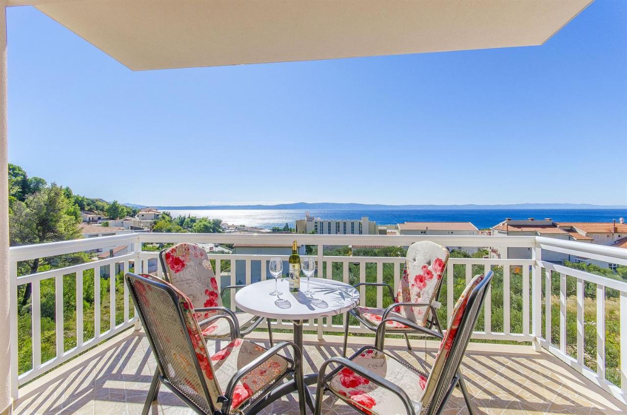 Apartments Seaview Tučepi エクステリア 写真