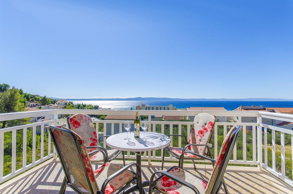 Apartments Seaview Tučepi エクステリア 写真