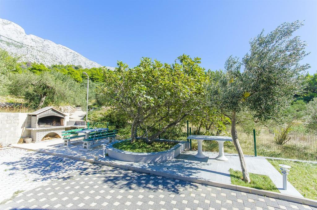 Apartments Seaview Tučepi エクステリア 写真