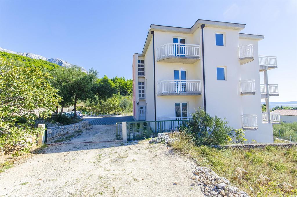 Apartments Seaview Tučepi エクステリア 写真
