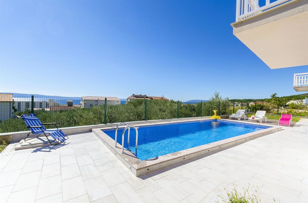 Apartments Seaview Tučepi エクステリア 写真